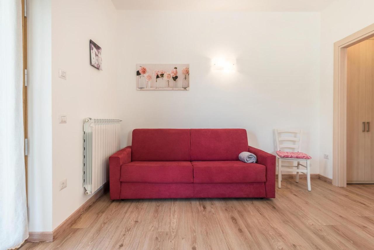 Nonno Bigi Rosa Apartment Tremosine ภายนอก รูปภาพ